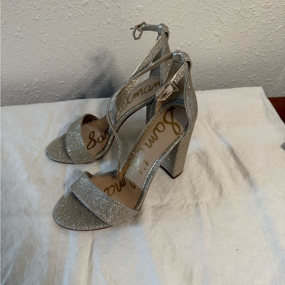 Sam Edelman Silver glitter 5.5 shoes new in box. Scuff on bottom from trying on